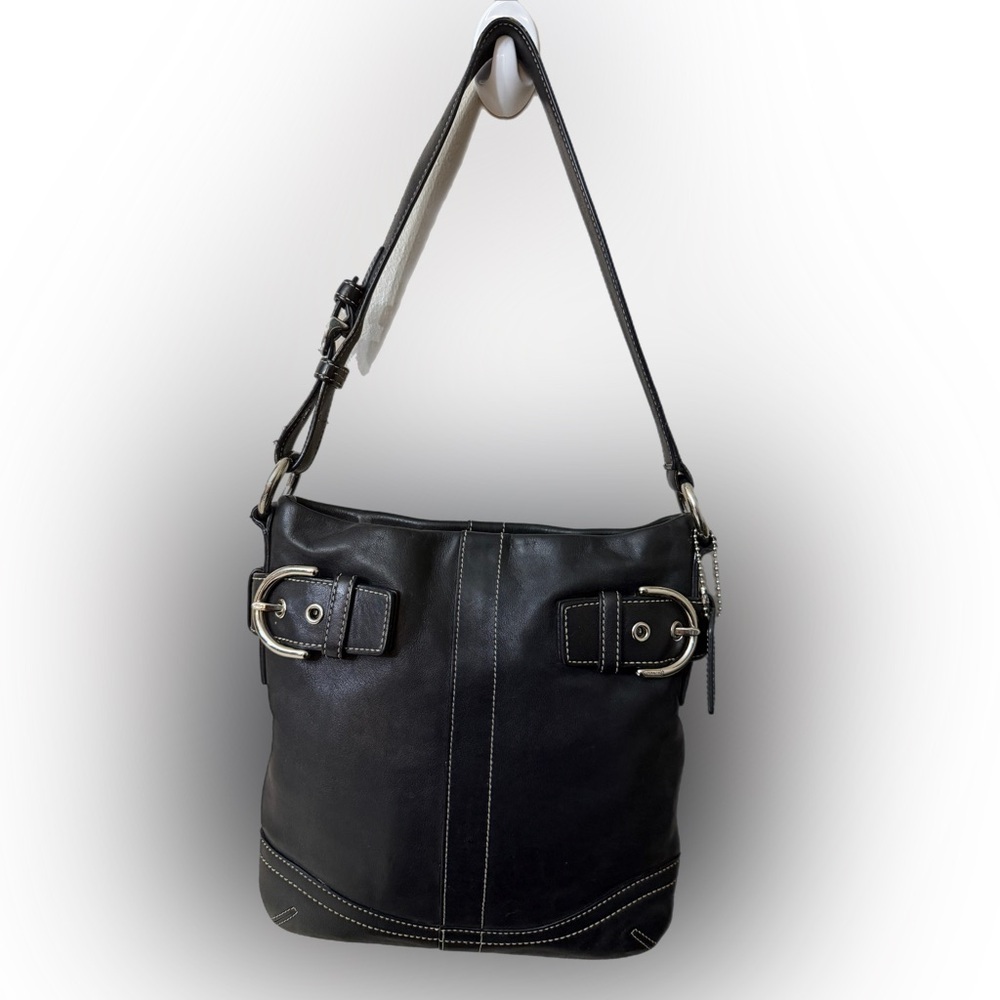Vintage Coach#1453 Black Leather Shoulder Bag with Buckle Details